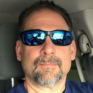 Meet your Posher, Kenneth